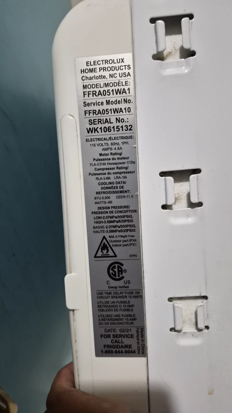 Frigidaire Window Air Conditioner - photo 5