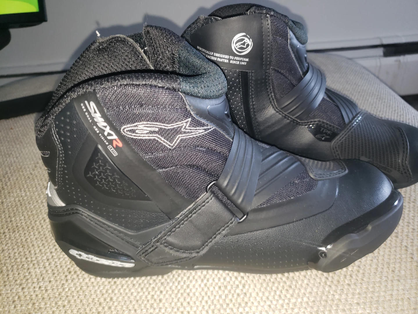 Alpinestars SMX-1 R v2 Vented Motorcycle Boots