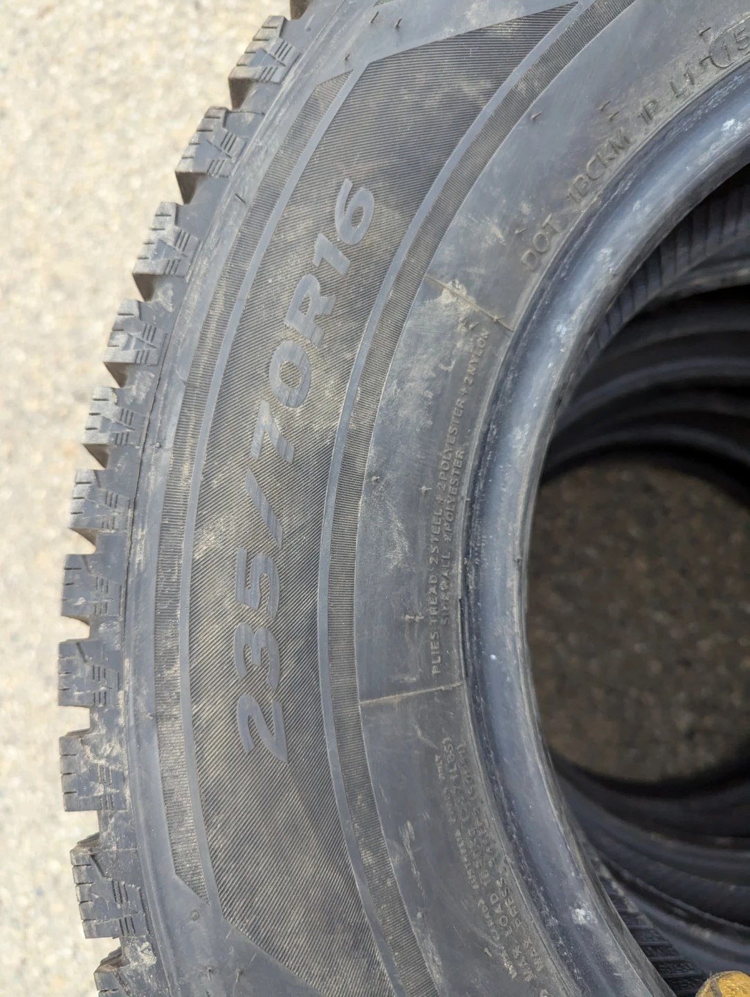 235/70R16 Luffen I fit Ice Winter - photo 2