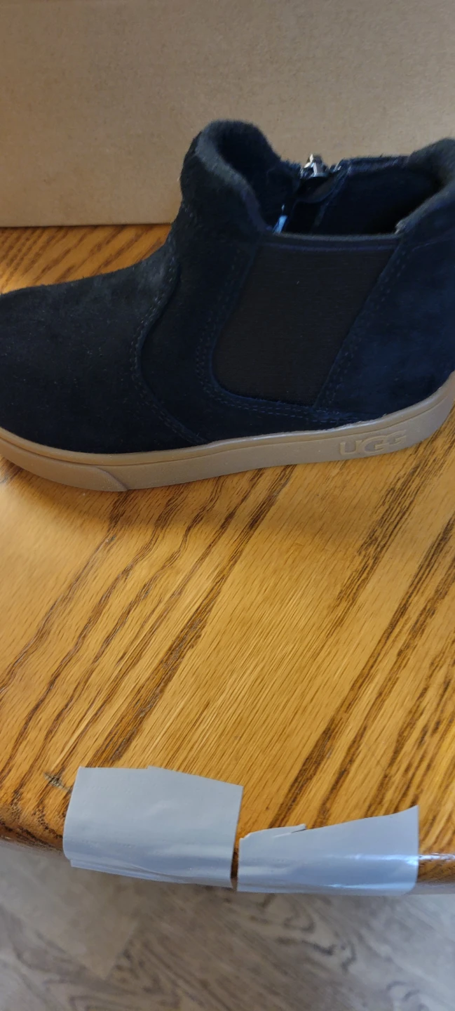 UGG Hamden II Black Suede Boots sz 9 - photo 3