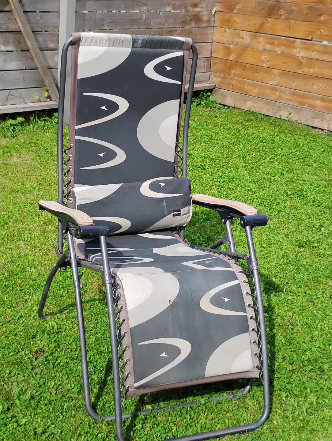 Zero Gravity Outdoor Reclining Lounge Chair - photo 4