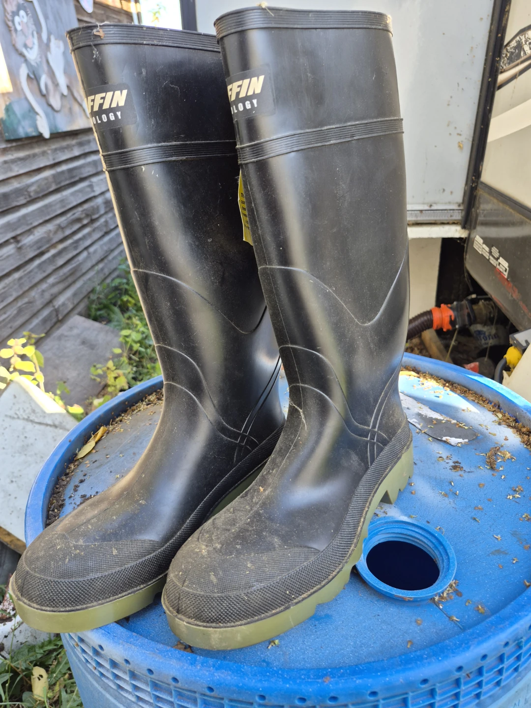 Steel toe rubber boots - photo 3