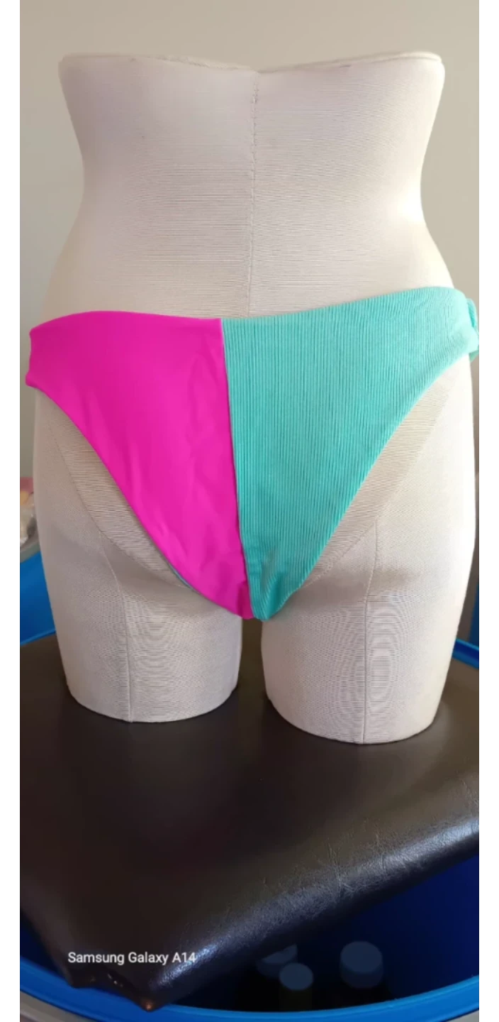 Half Mannequin - photo 4