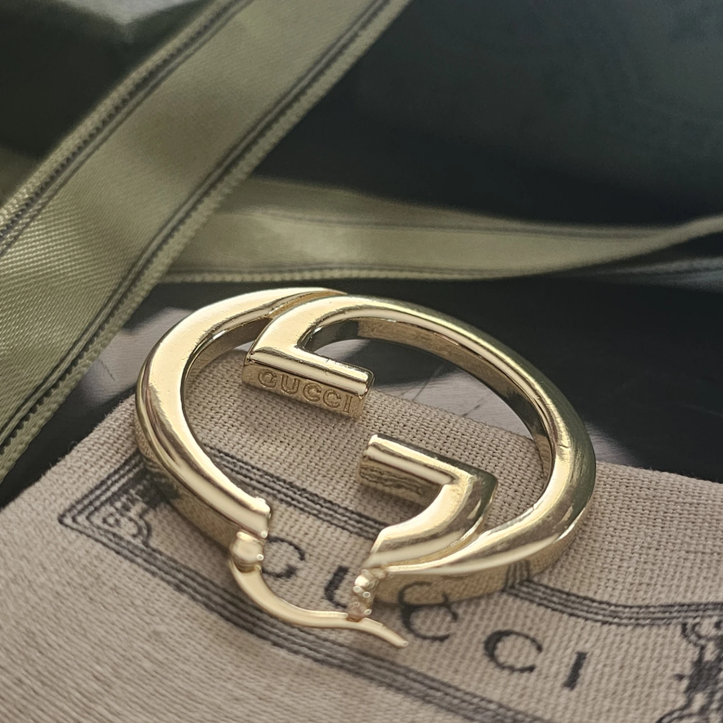 Gucci Interlocking G Hoop Earrings - photo 3