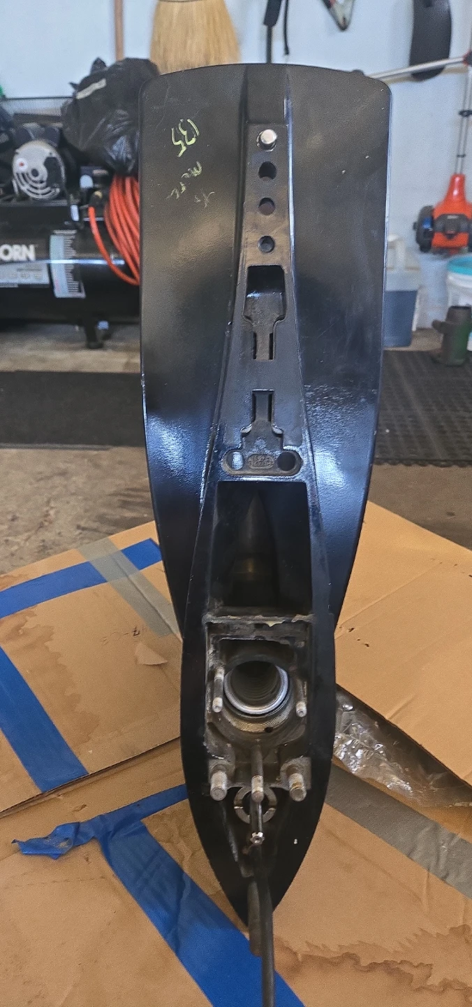 Mercury Outboard Motor Lower Unit 1647-9147-c3 - photo 3