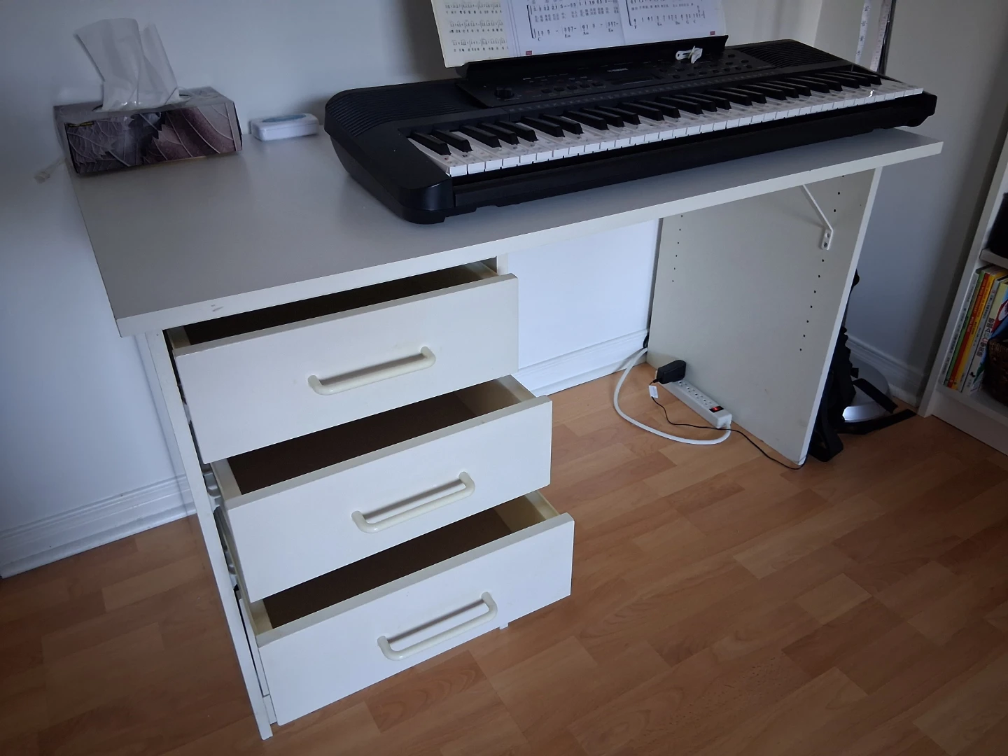 White Computer Desk with 4 Drawers