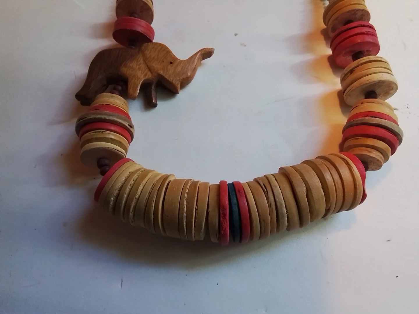 Wooden Elephant Beaded Necklace - photo 4