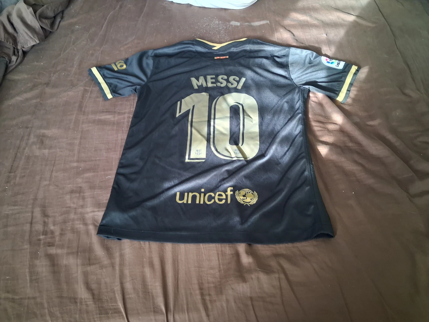 FC Barcelona Messi Jersey Black and Gold - photo 2