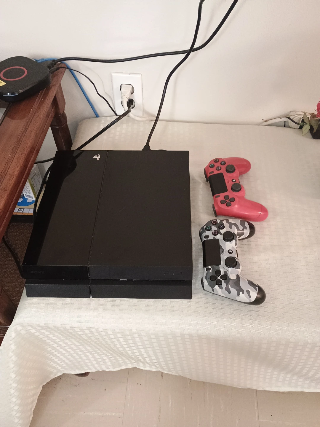 Sony PlayStation 4 with 2 Controllers - photo 4