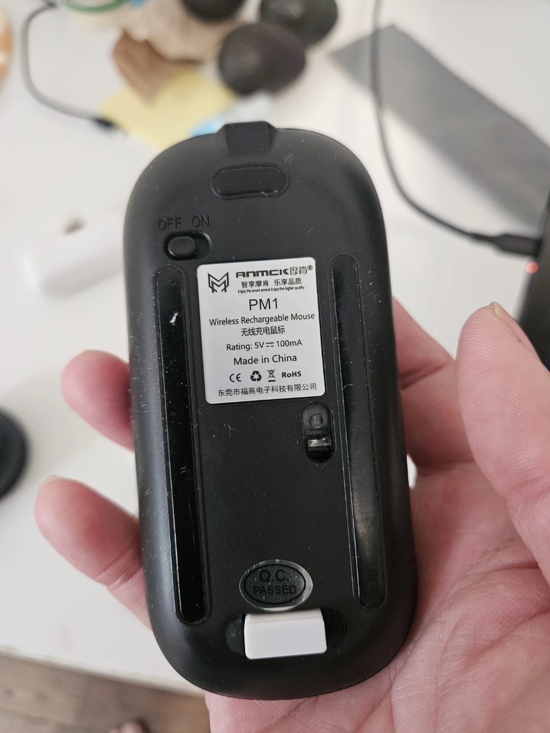 Wireless Rechargeable Mouse - photo 2