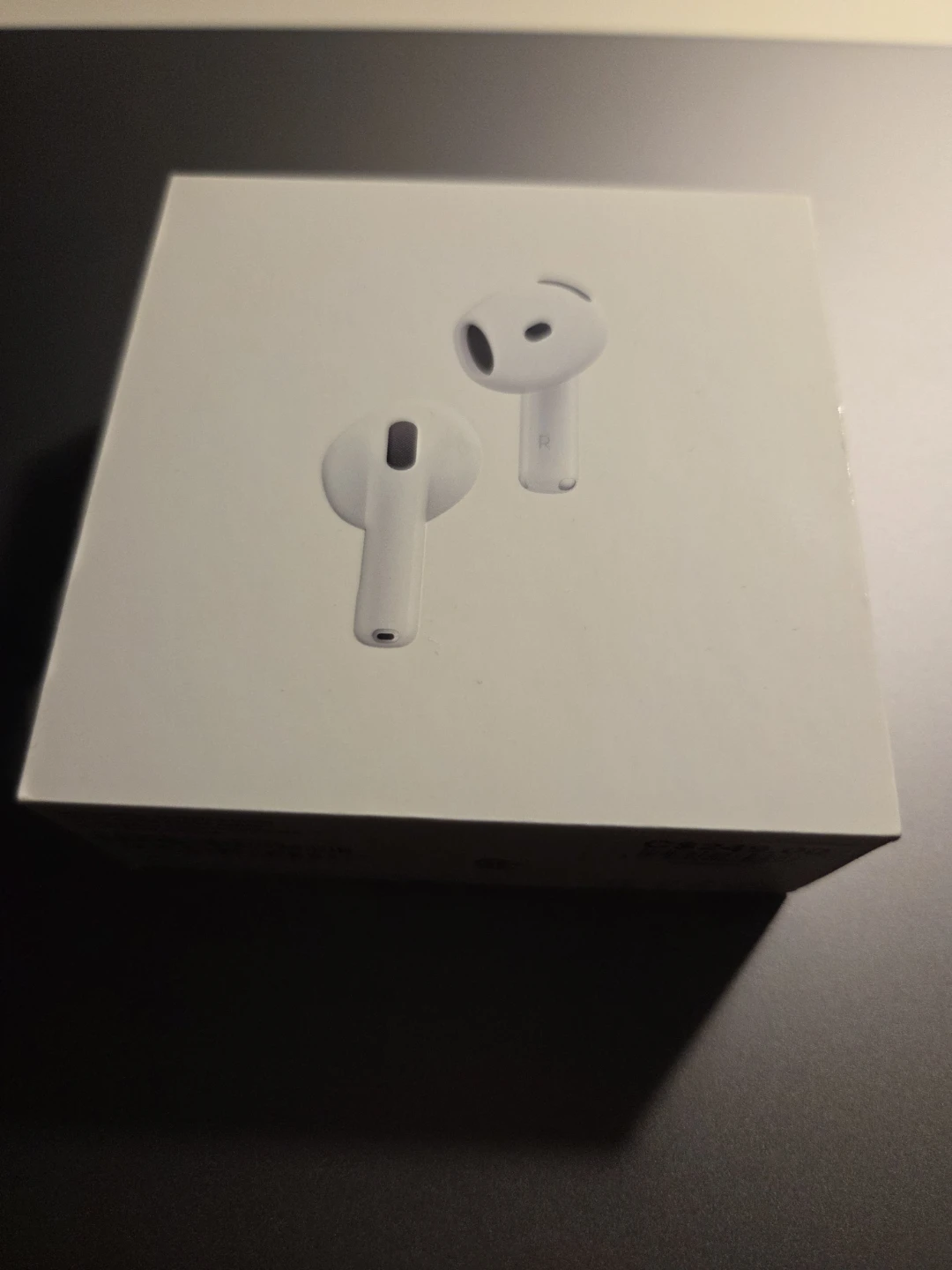 Apple AirPods 4 ANC Replacement - RIGHT SIDE ONLY (A3056) - photo 2