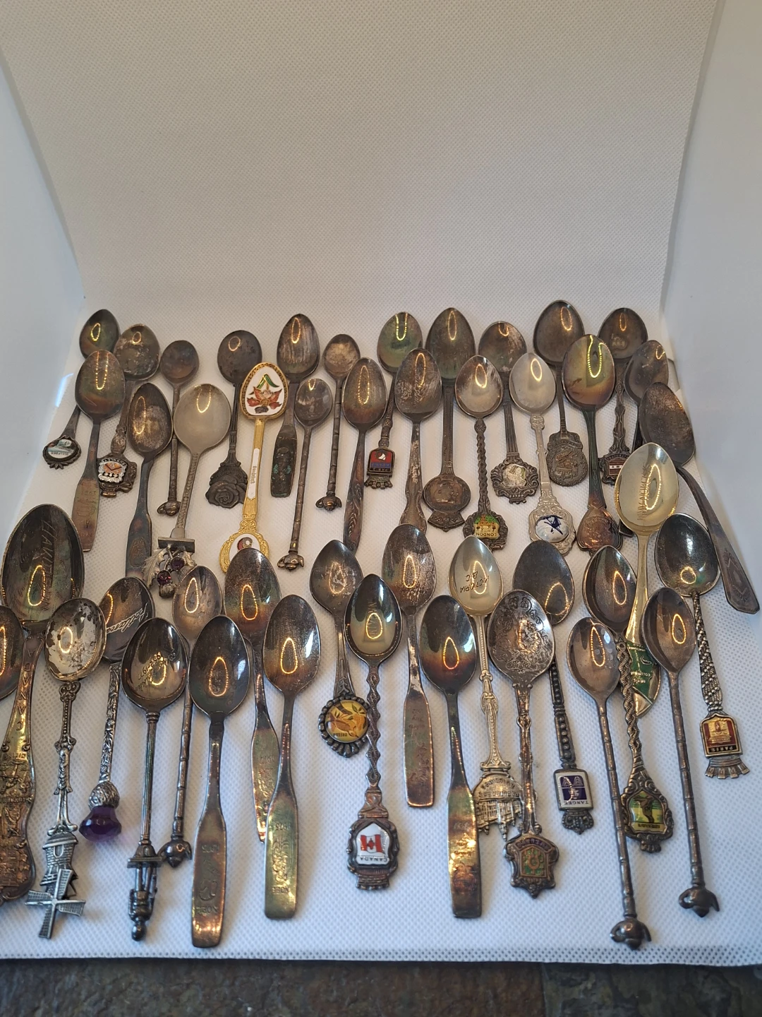 Vintage Collectors Spoon Lot - photo 2