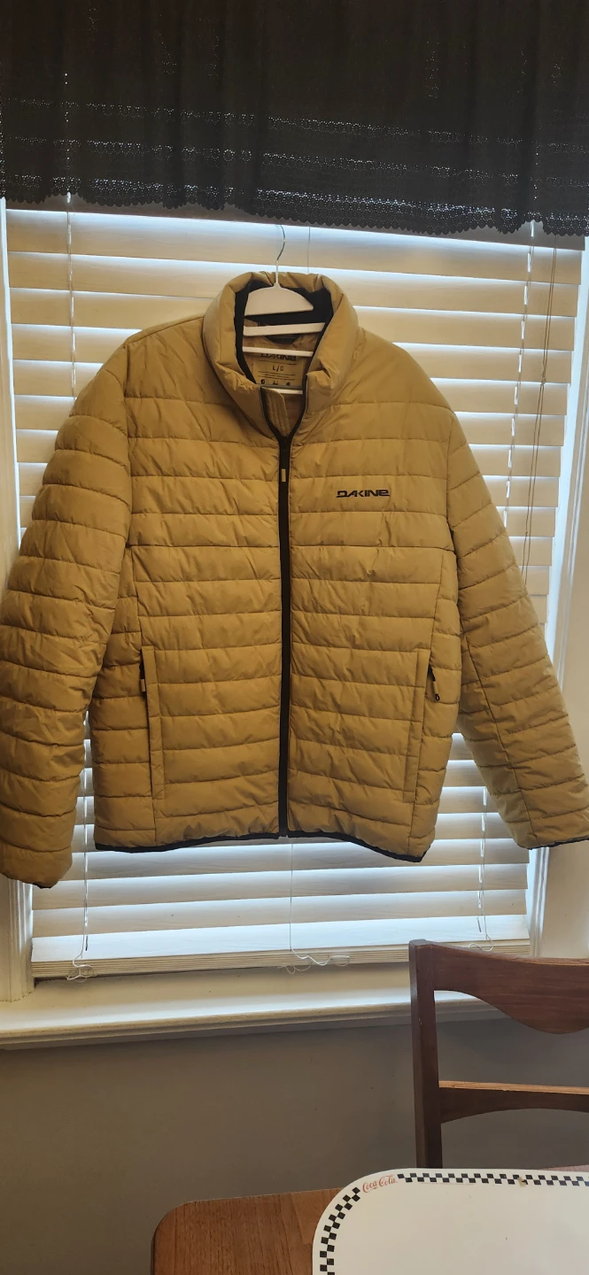 Dakine Puffer Jacket Large