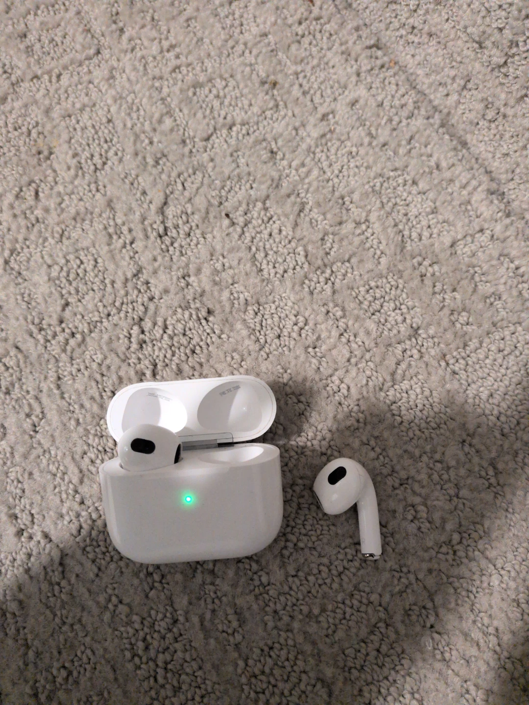 Apple airpod 3 - photo 3