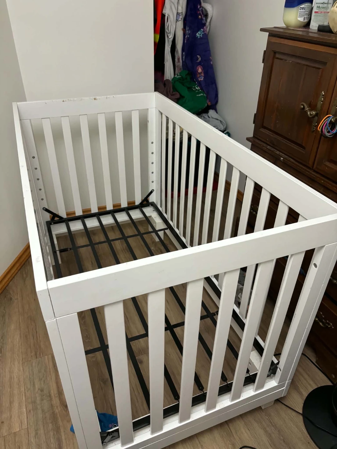 White Baby Crib with Mattress