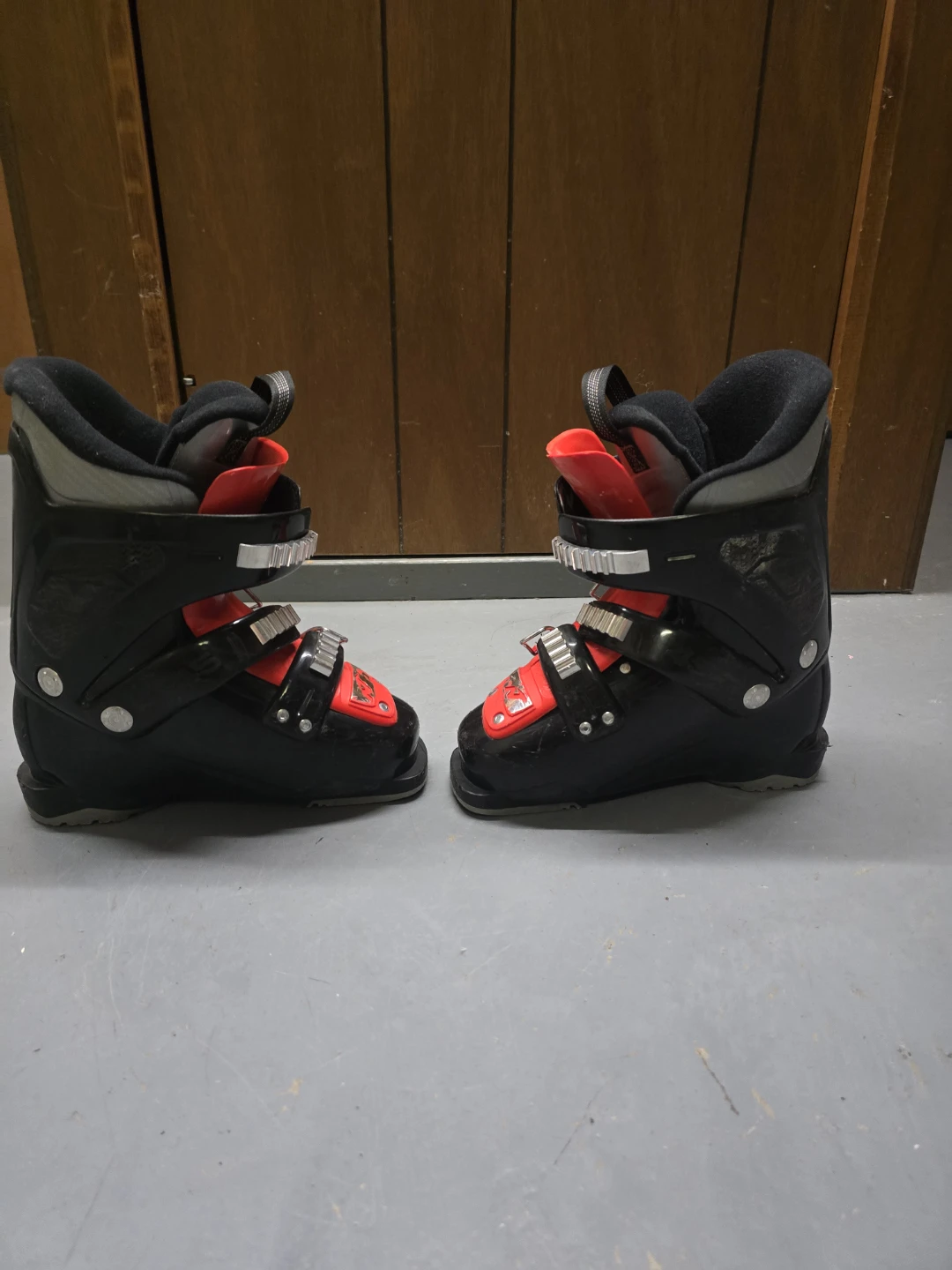 Nordica Firearrow Team 3 ski boots 200-215,255mm - photo 4