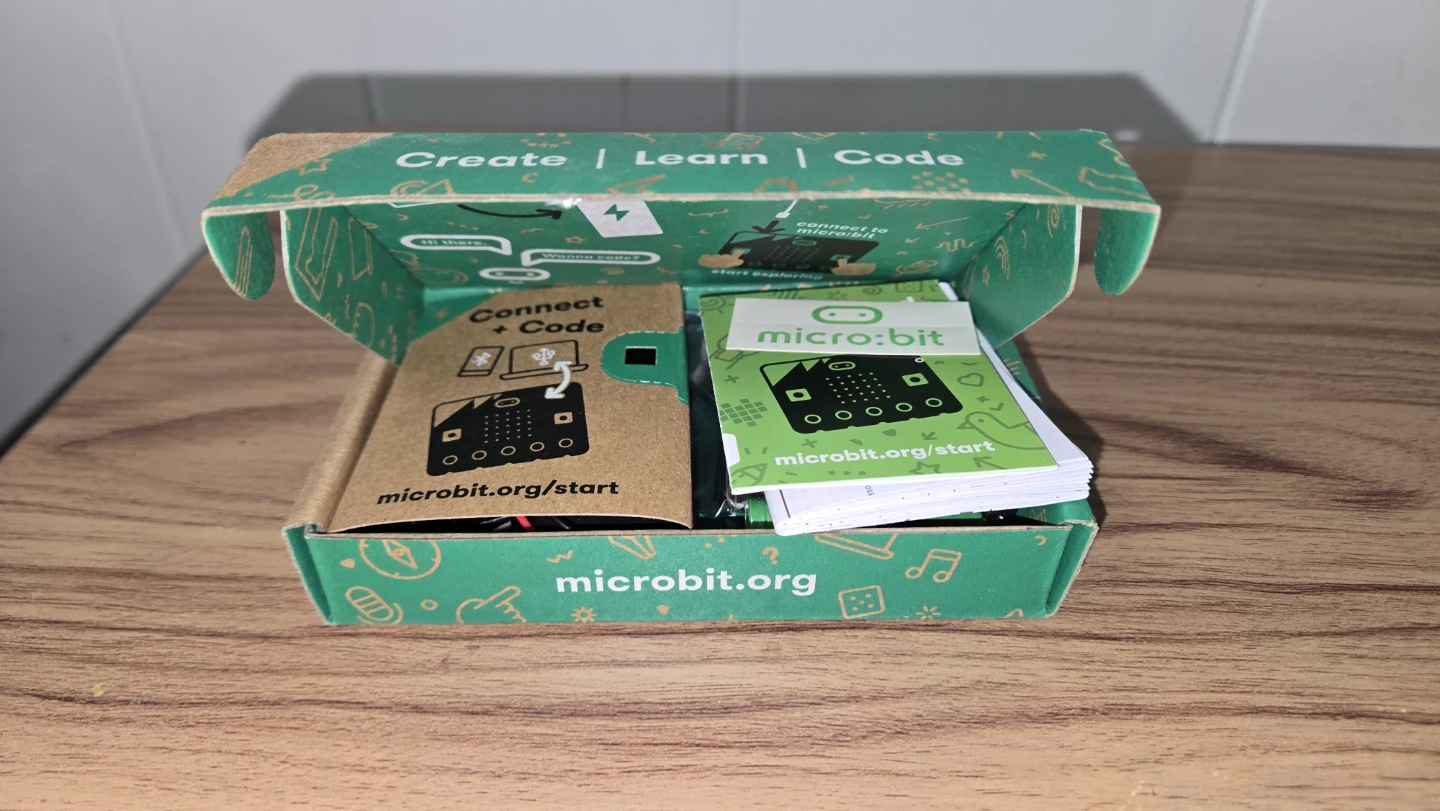 micro:bit GO V2 - Brand New / Unused - photo 4