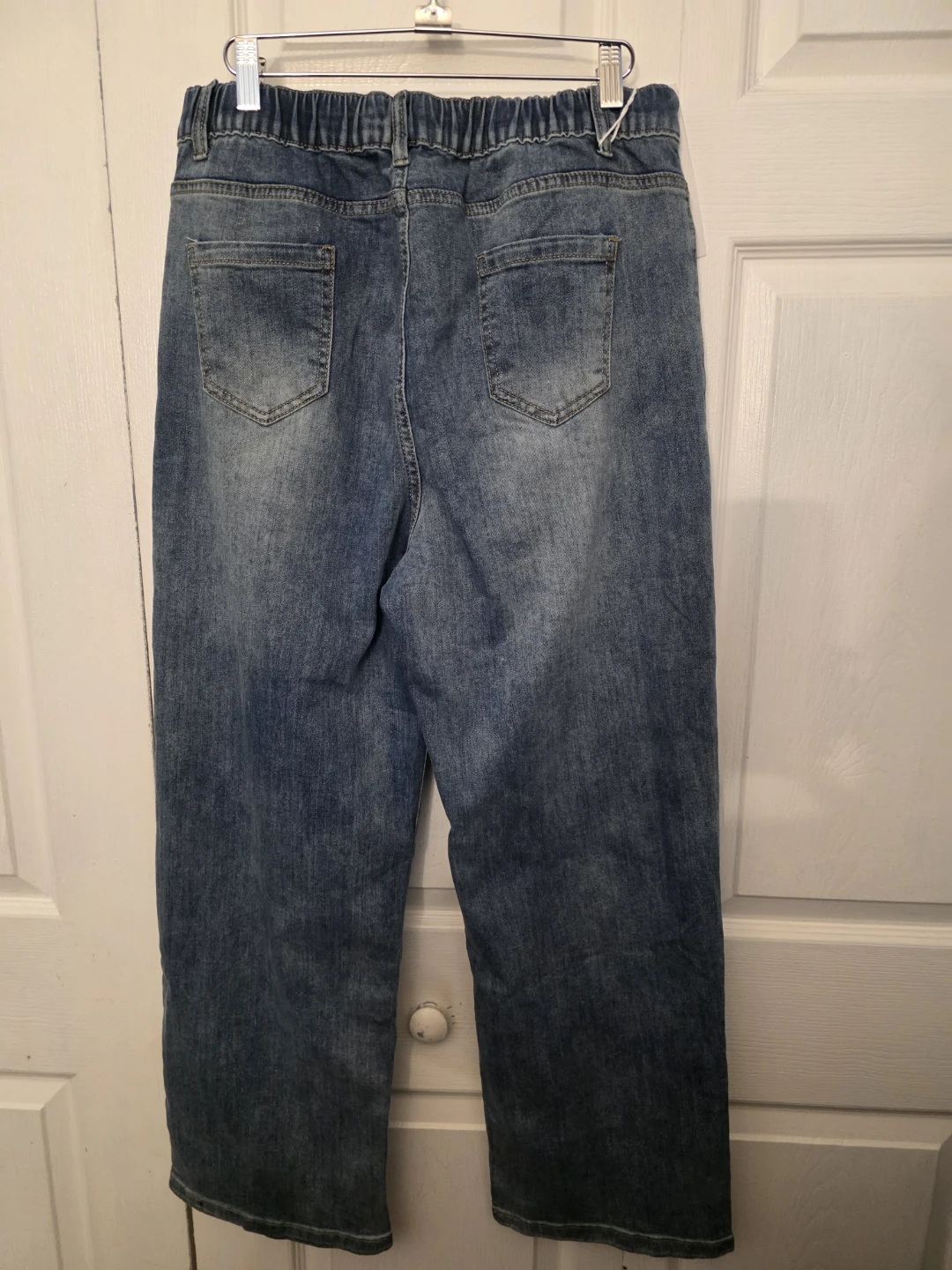 Jianning Mickey Mouse Embellished Jeans - photo 2