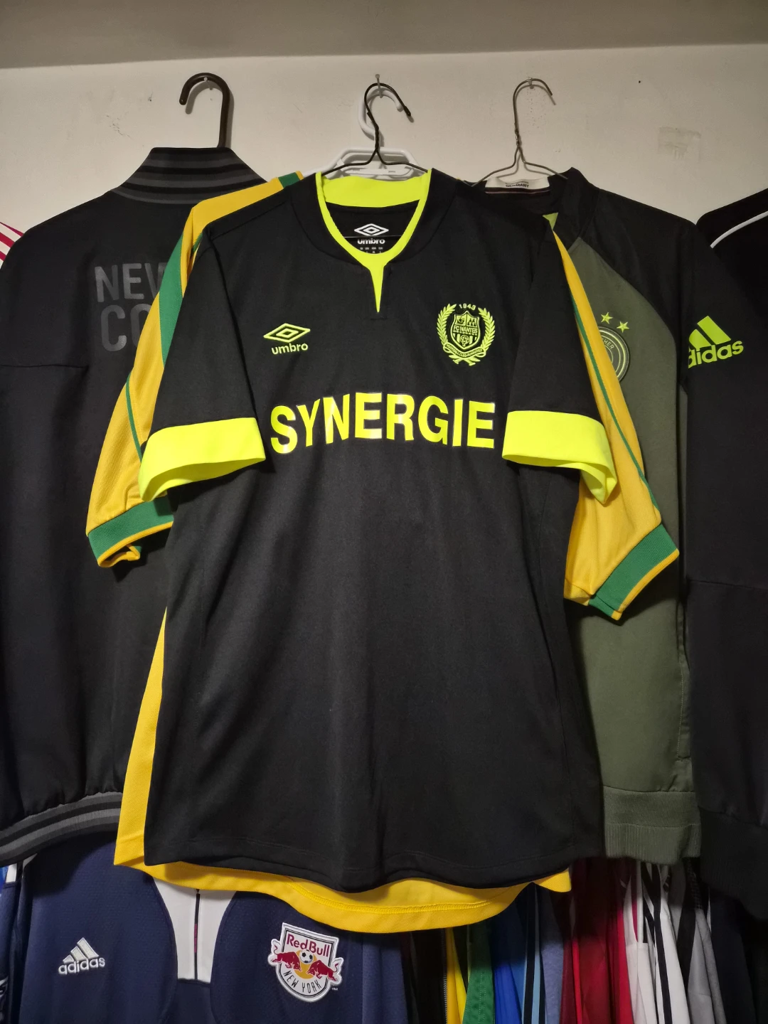 Vintage FC Nantes Umbro France soccer jersey