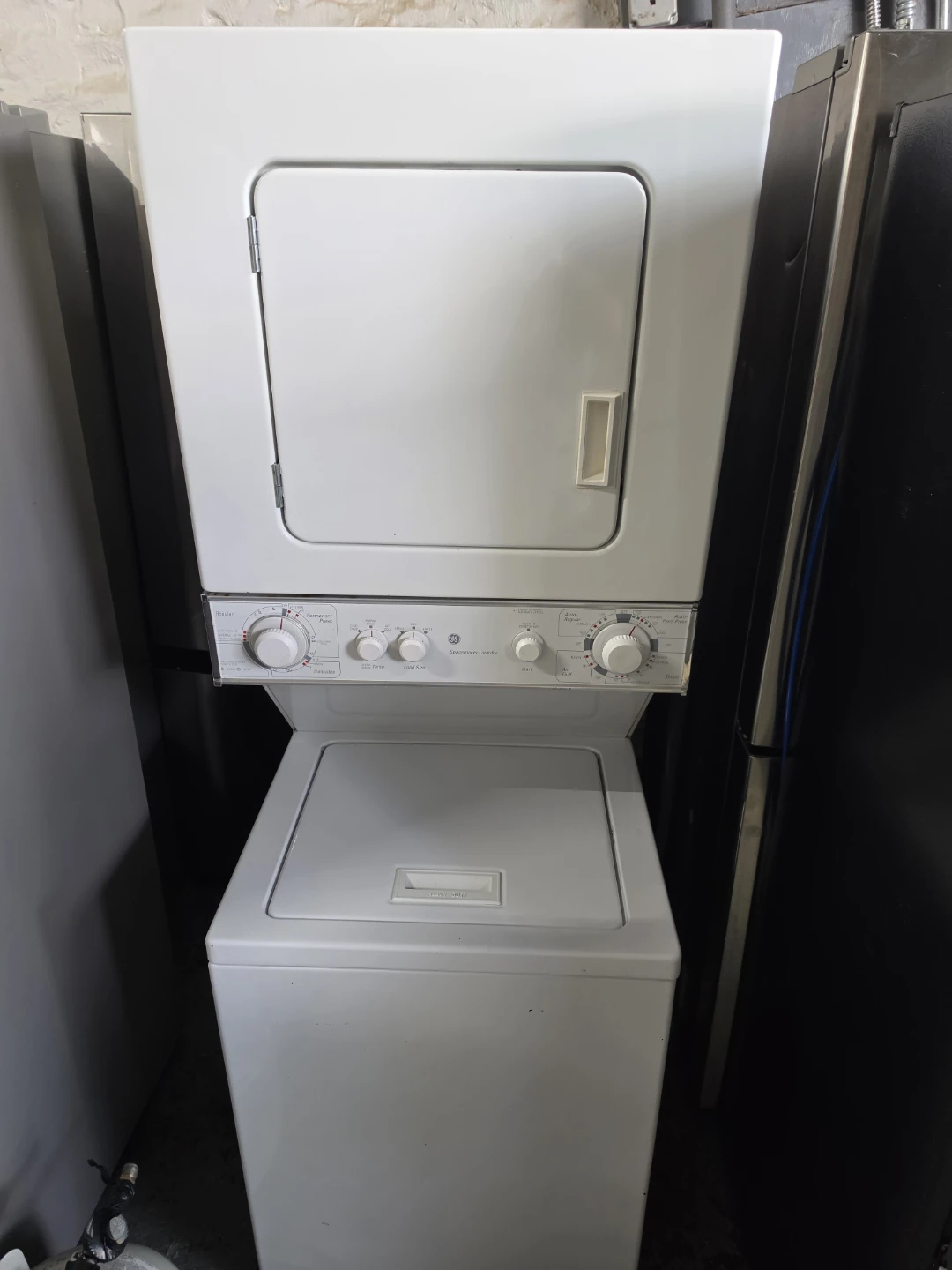 GE 24in wide electric 110v Stackable Washer and Dryer