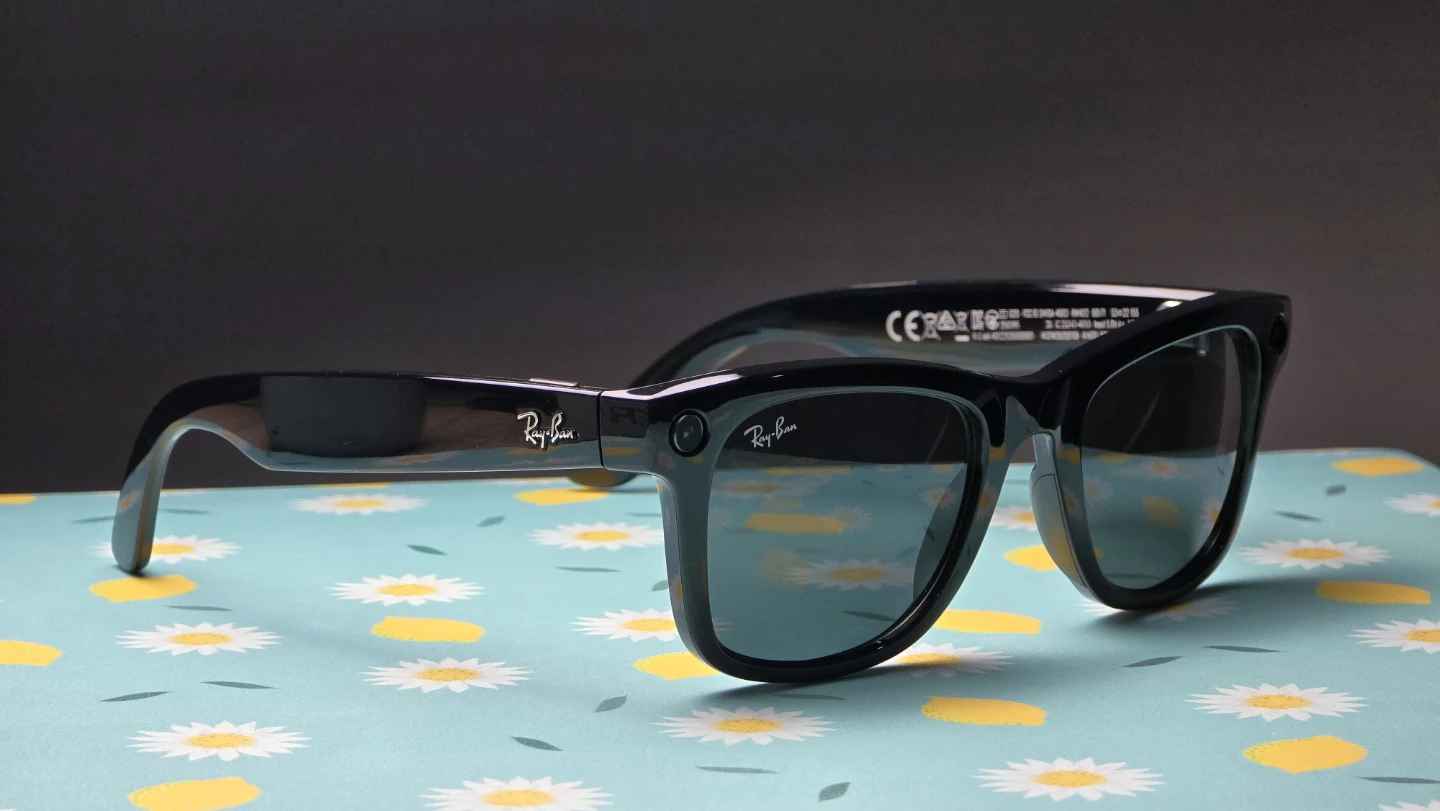 Meta Raybans Gen 2