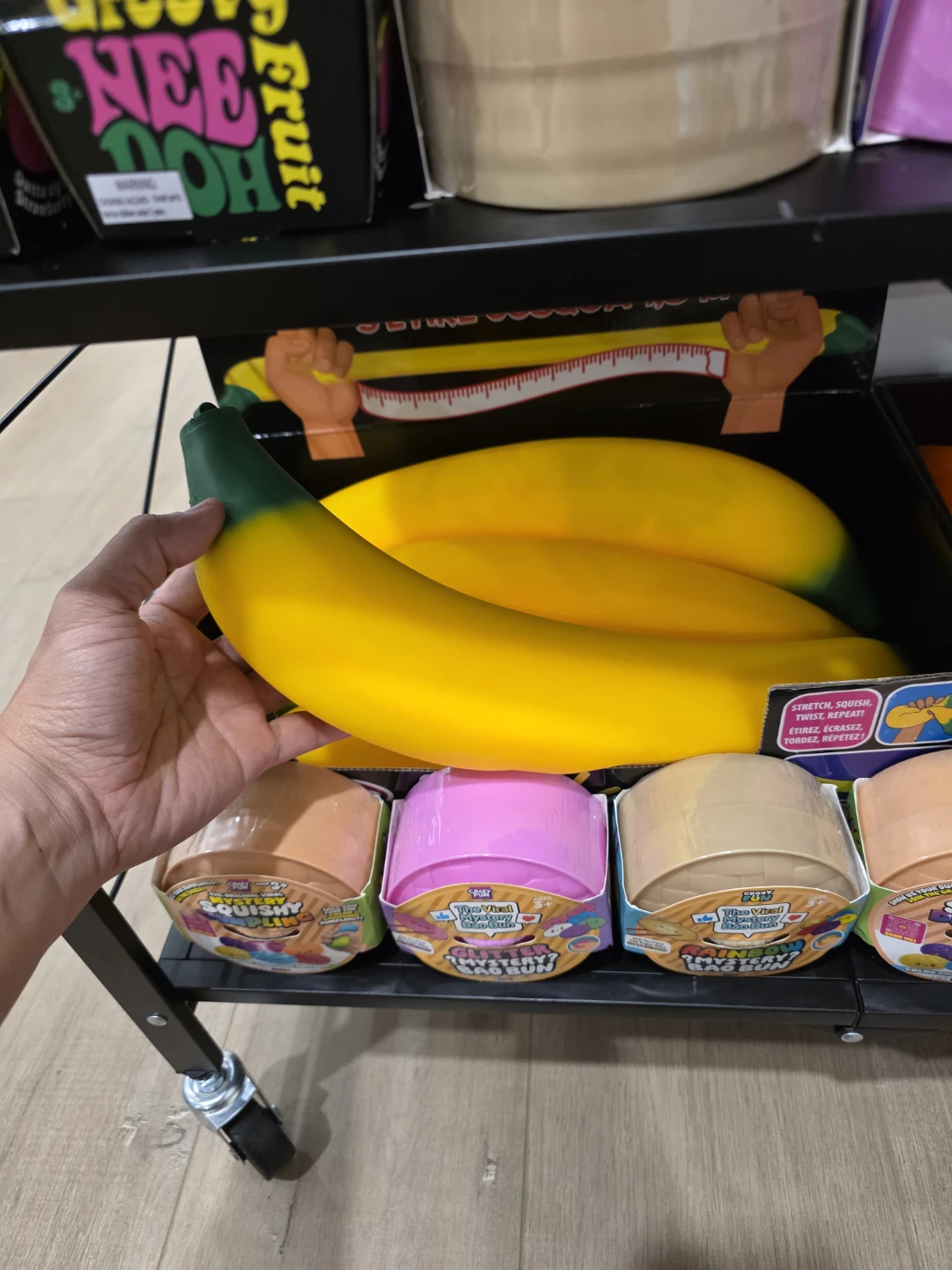 Nee Doh Groovy Fruit & Banana jumbo - photo 3