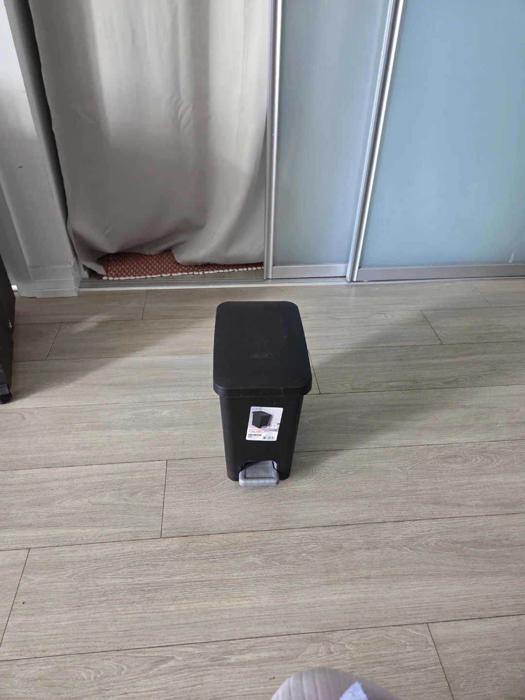 Sterilite StepOn Wastebasket Black - photo 5
