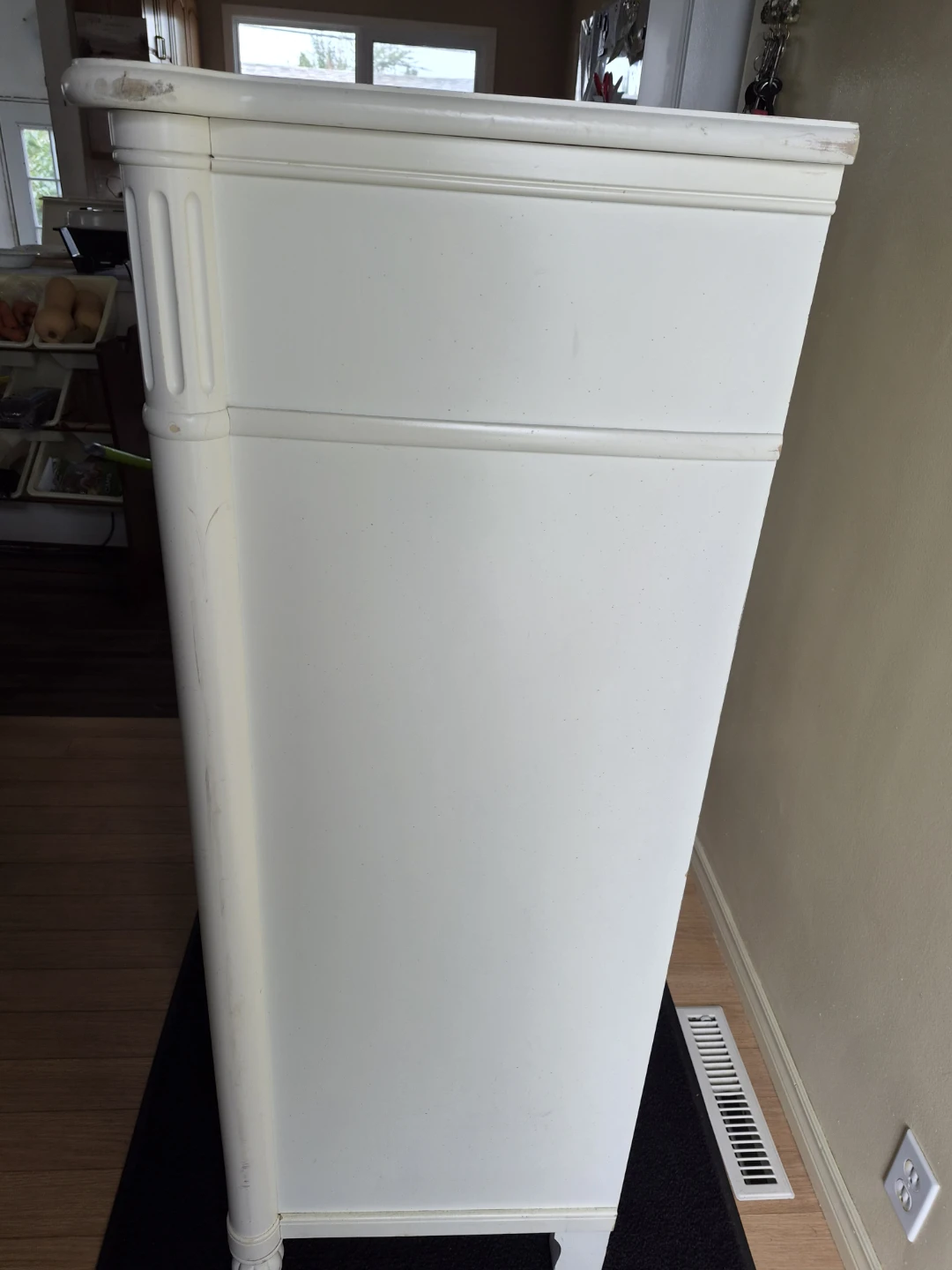 Dresser - photo 2
