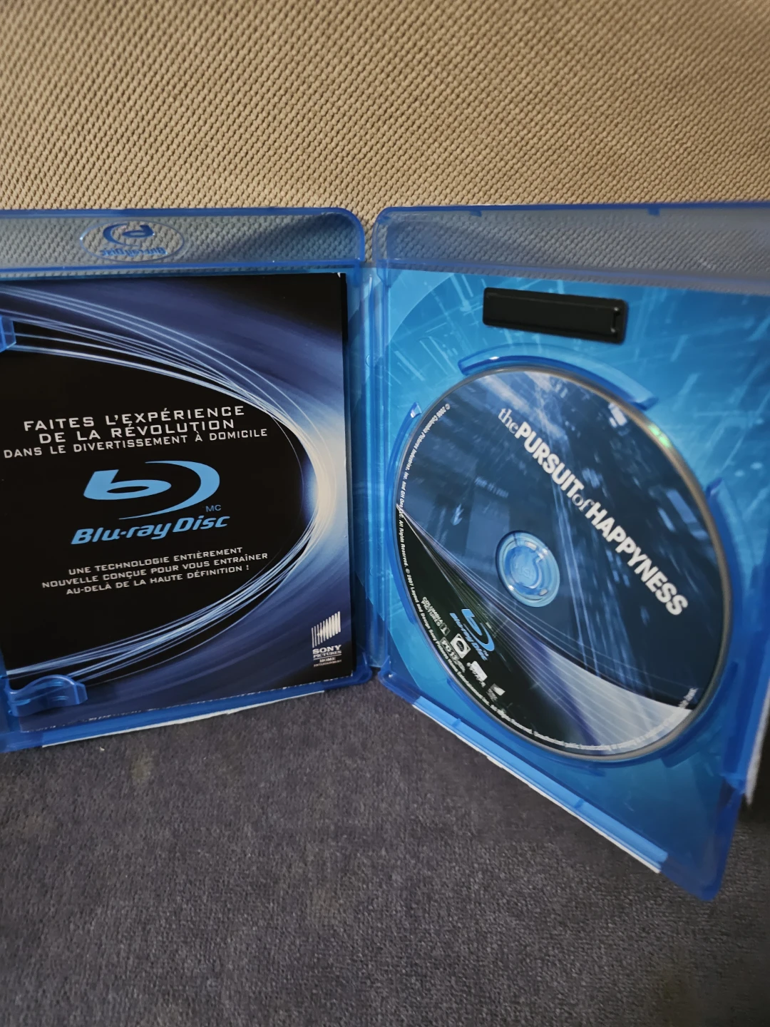 The Pursuit of Happyness Blu-ray - photo 3