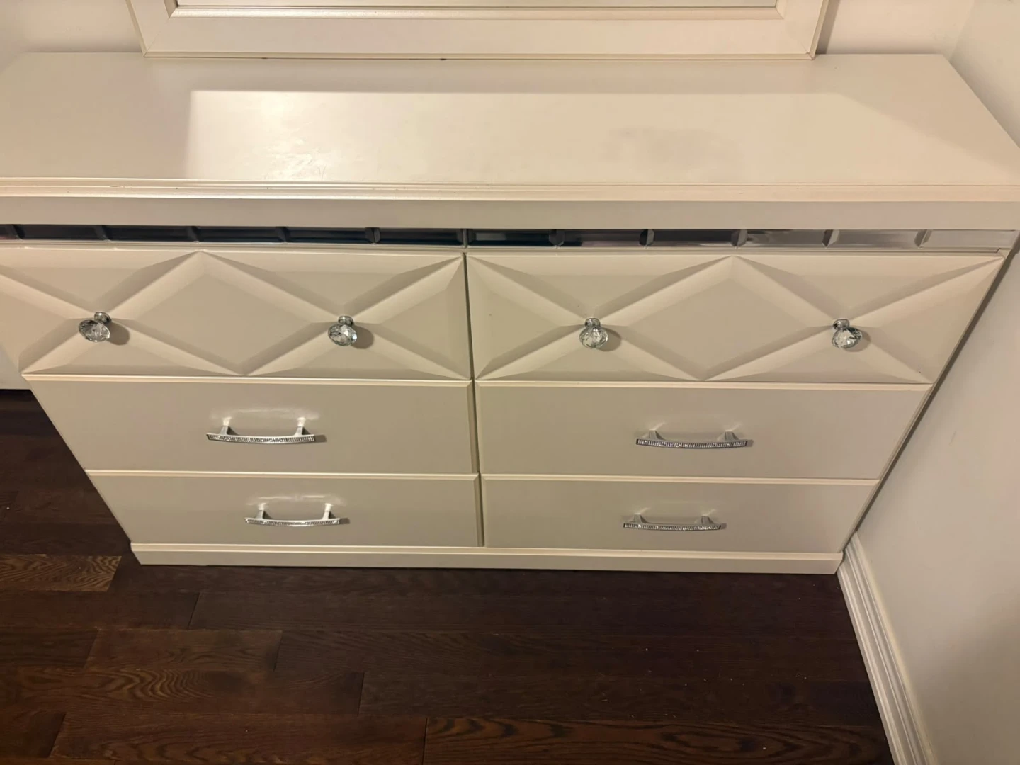 White Dresser Set with Mirror - photo 2