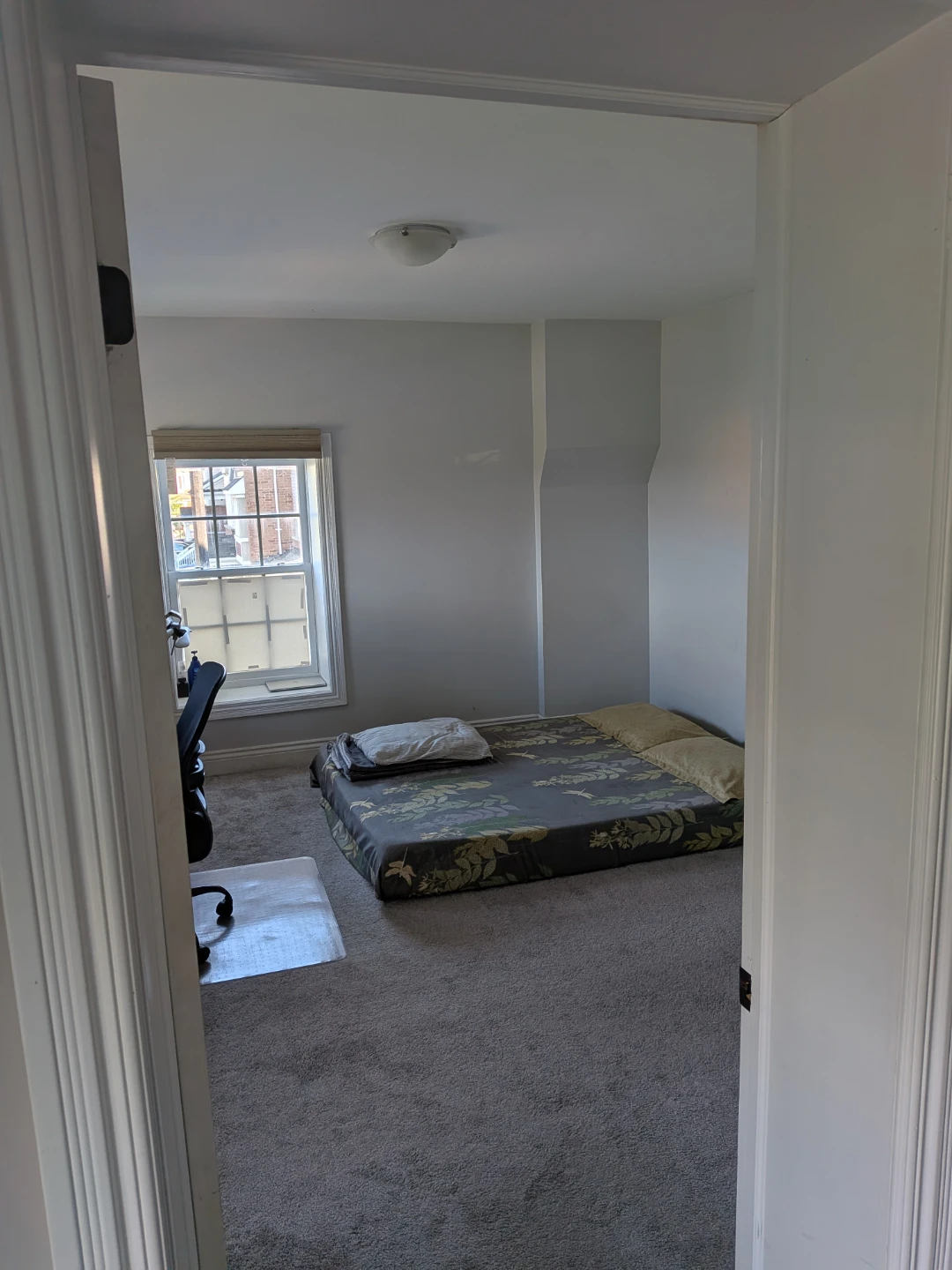Room for Rent – Brampton, ON | Avail. Oct 15 - photo 4