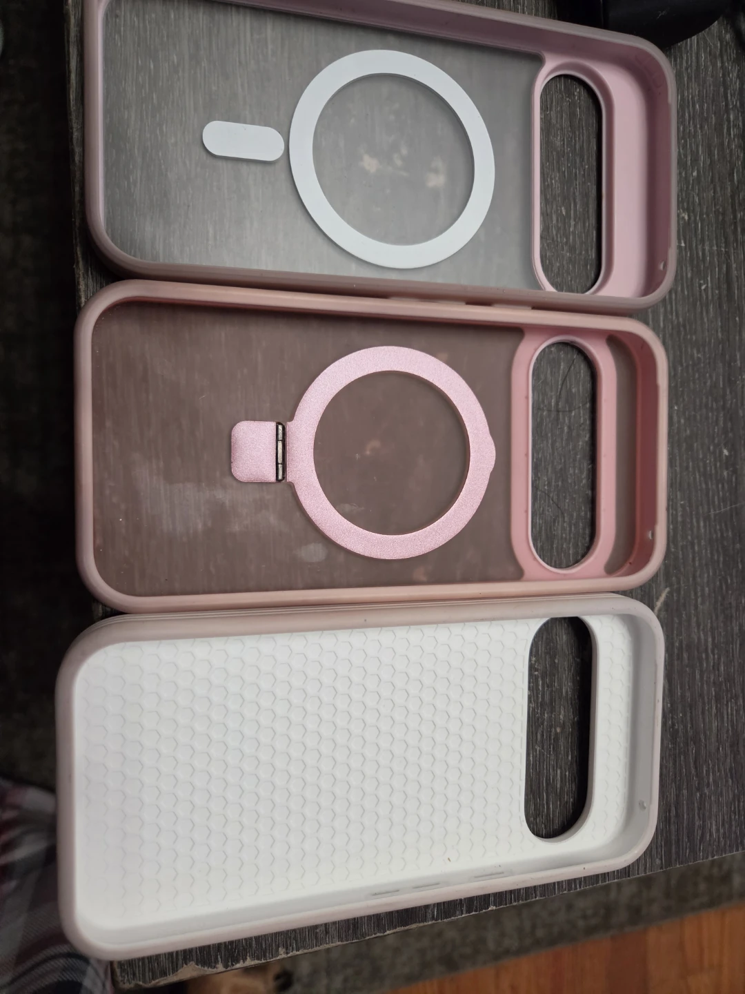 Set of 3 Google Pixel 9/Pro Phone Cases - photo 2