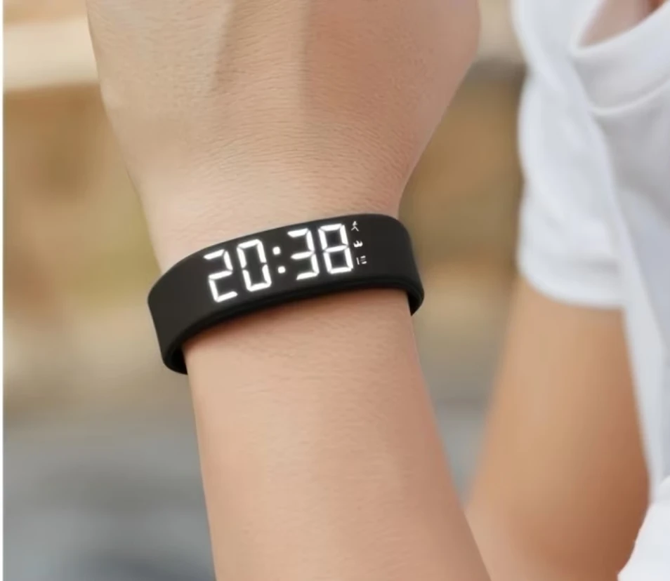 Black Digital Fitness Tracker Wristband 🏈 - photo 4
