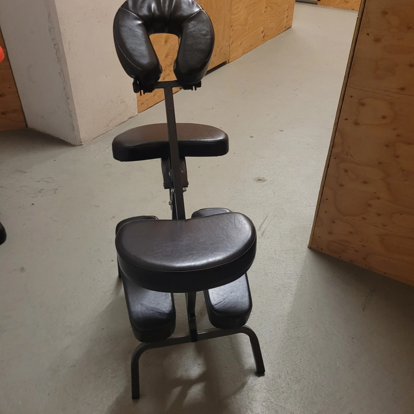 PORTBLE MADSAGE CHAIR
