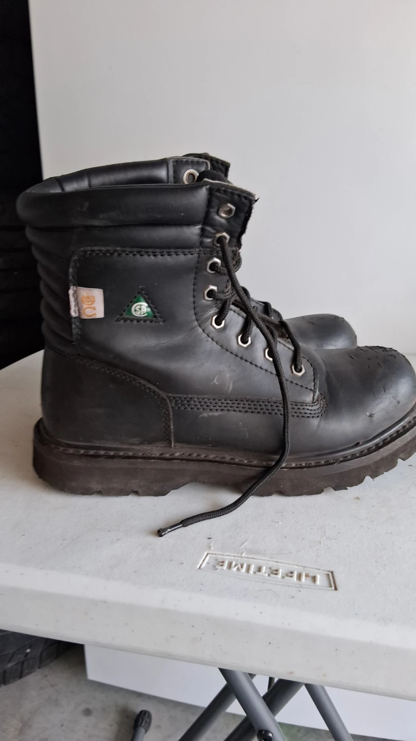 Altra Industrial Black Work Boots size 9 - photo 4