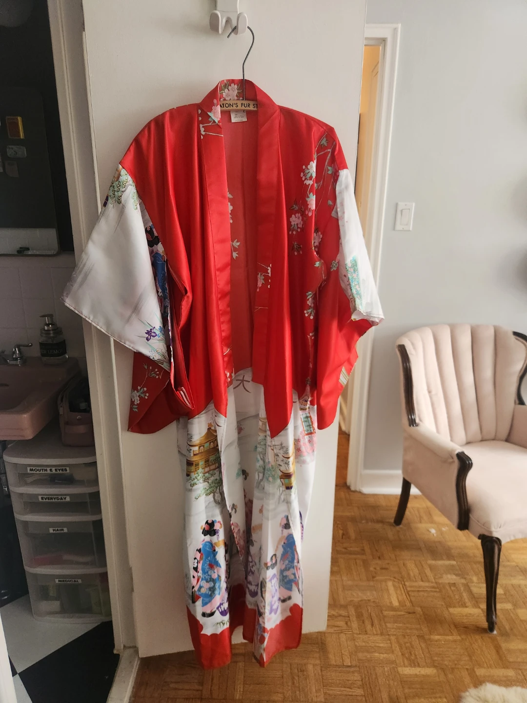 Authentic Red Floral Japanese Kimono Robe - photo 3