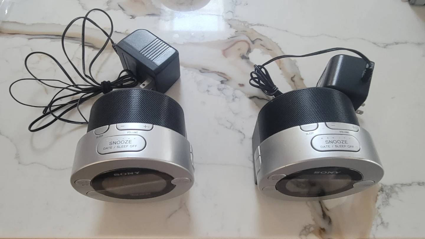 2 Sony Dream Machine iPod Dock Clock Radios