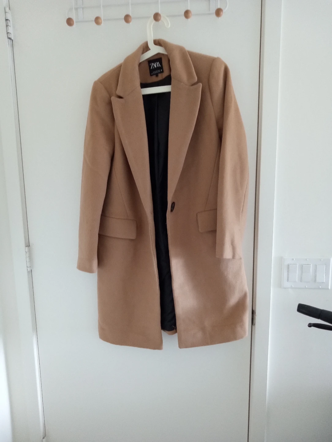 New Spring jacket n Fur collar coat $50 for 3. - photo 4