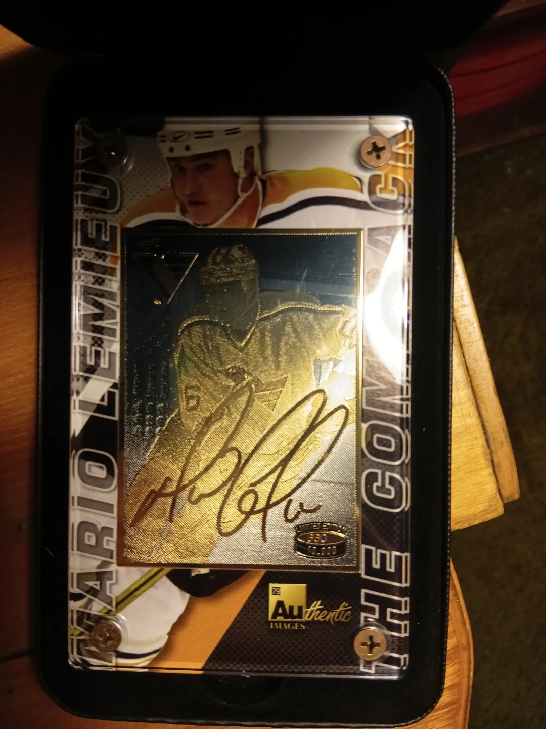 Mario Lemieux Limited Edition Commemorative Collectible - photo 2