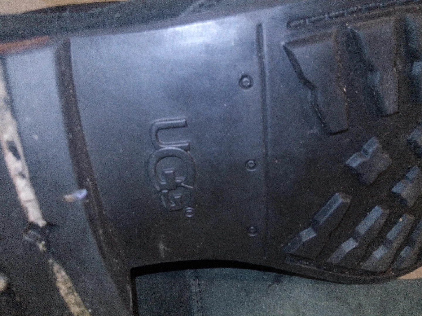 UGGs Black Shoe (S8) - photo 2