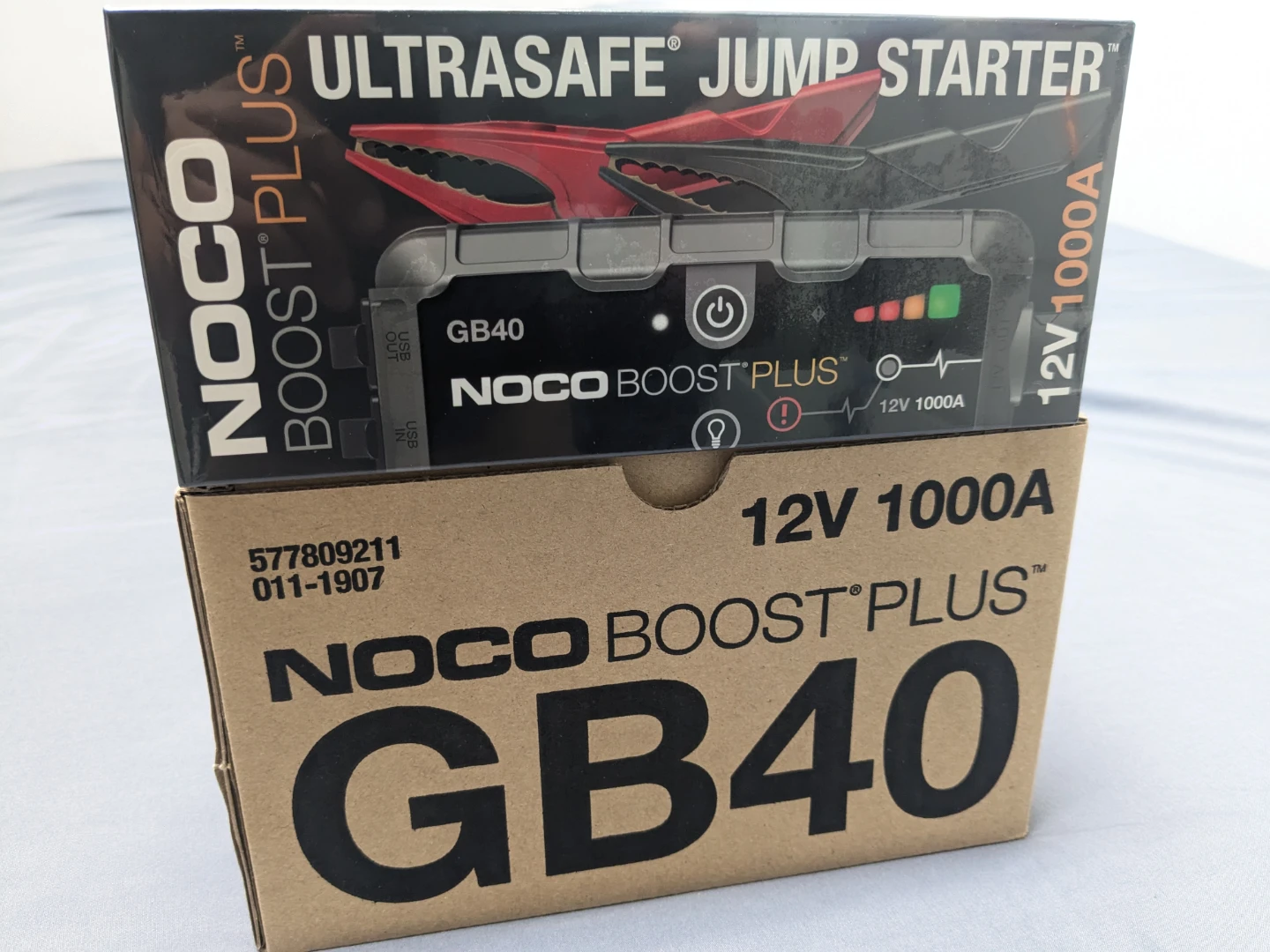 Noco Boost PLUS Jumpstart + USB Charger - photo 2