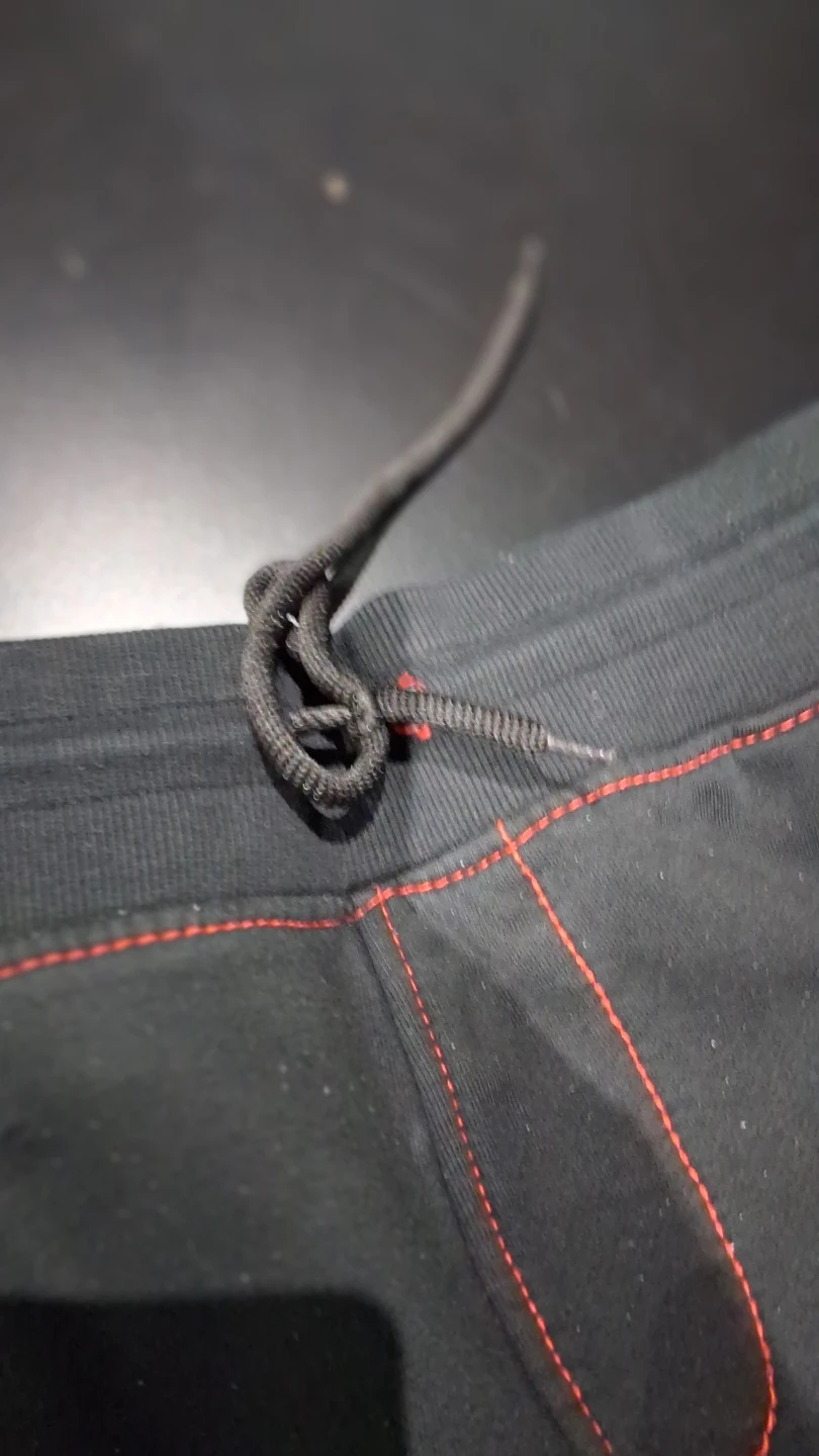 True Religion black joggers XL - photo 4