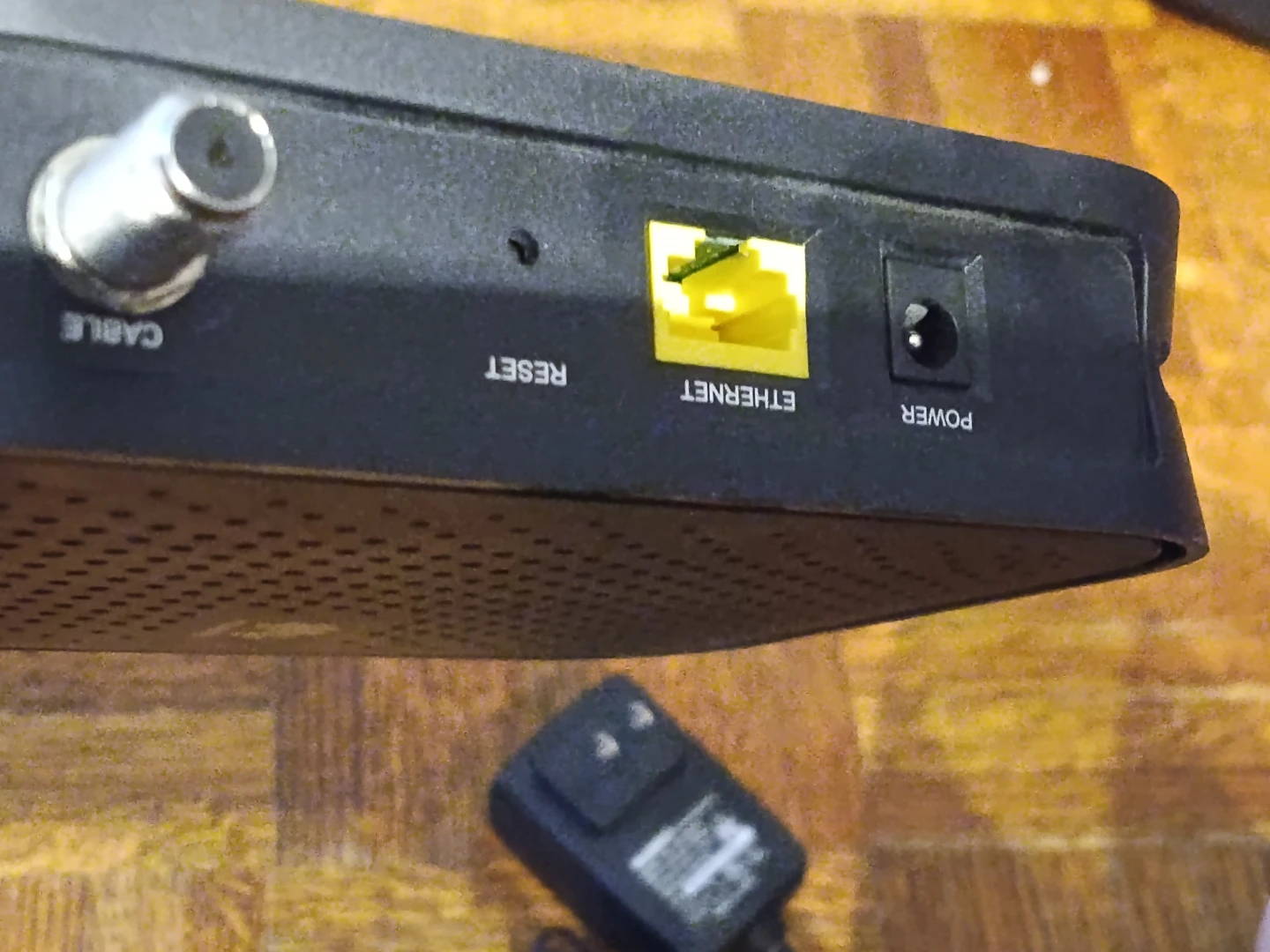 Huawei Modem with Power Adapter - photo 2