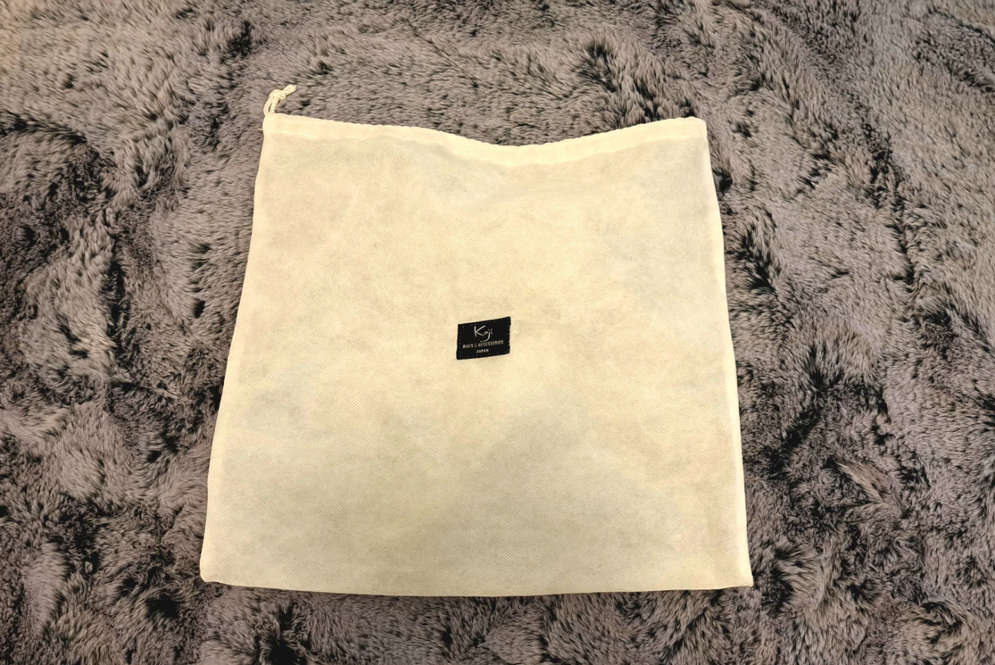 Assorted branded dust bags