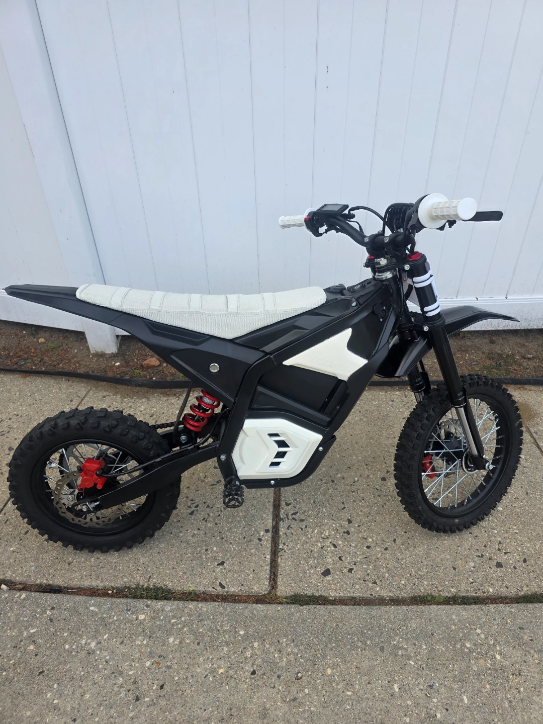 Yozma IN 10 Electric Dirt Bike - photo 4