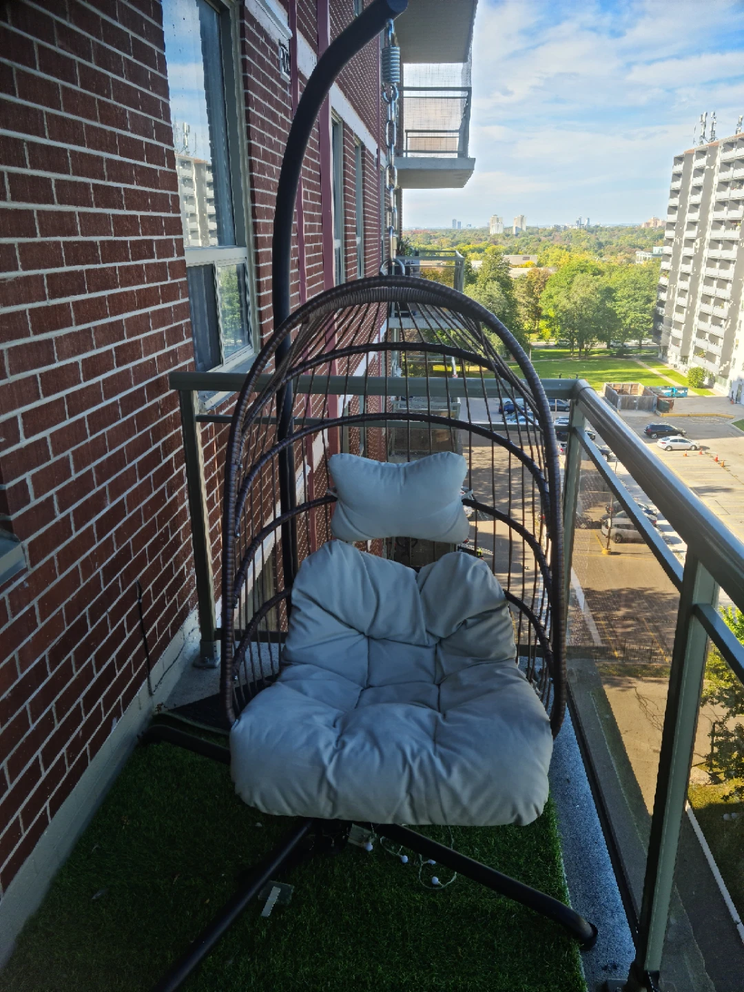 Wicker Egg Hanging Chair with Cushion