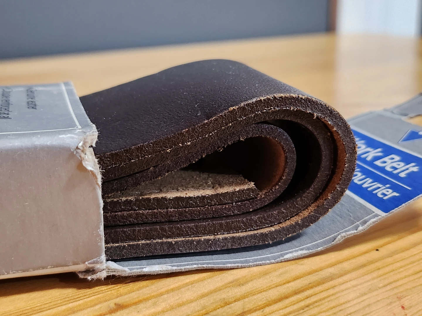 Canadian Tire Genuine Leather Work Belt- (46" Waist) 🏈 - photo 2