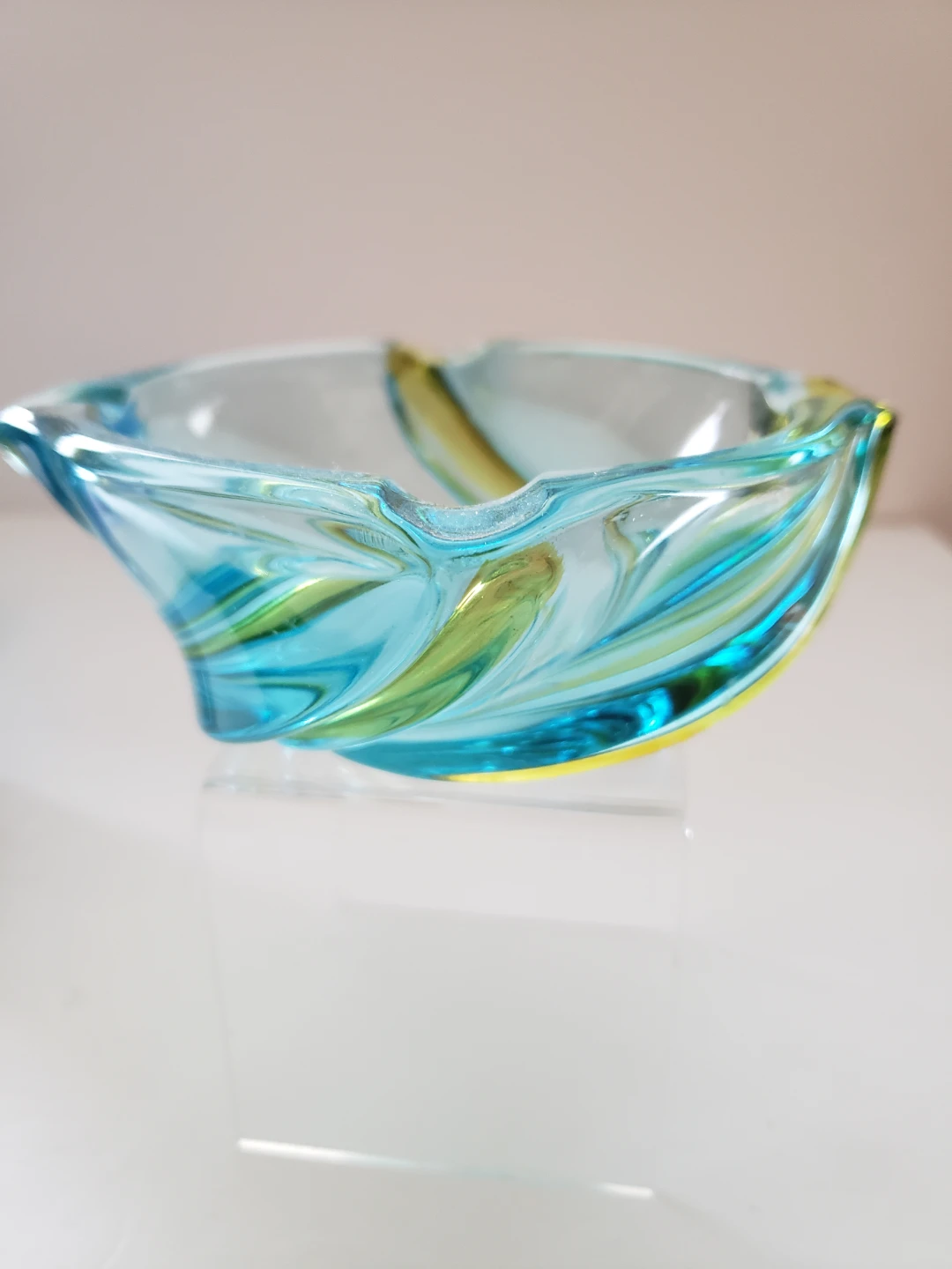 Vintage Mid-Century Modern Blue and Green Glass Ashtray - photo 3