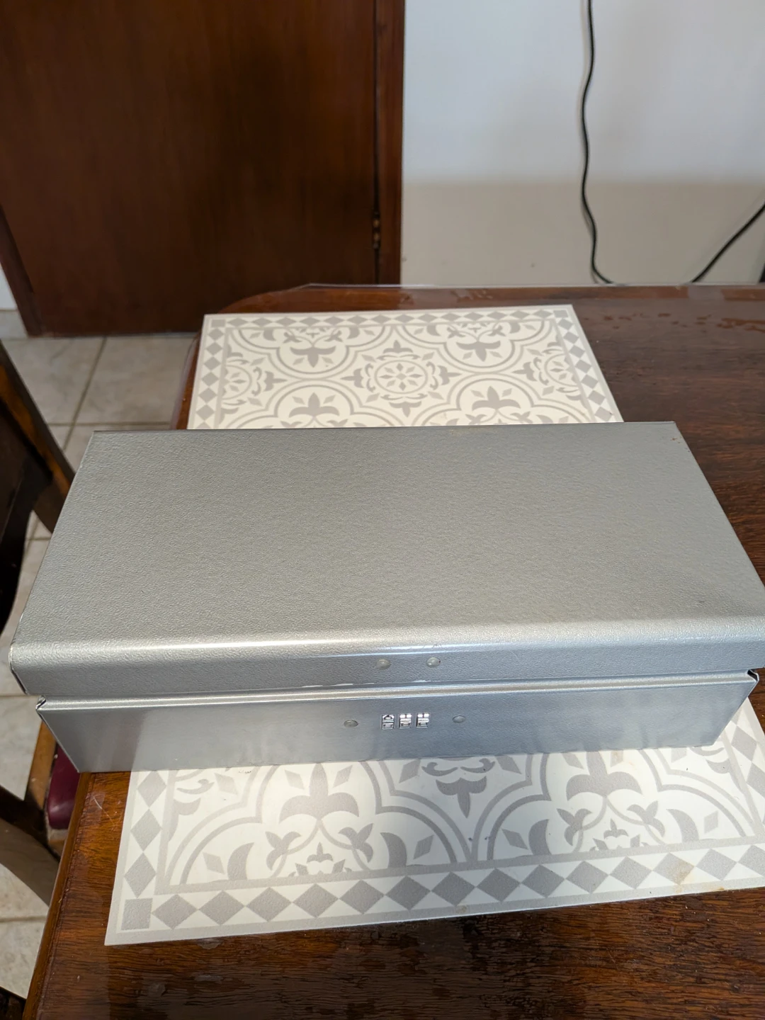 Sun Life Metal Lock Box