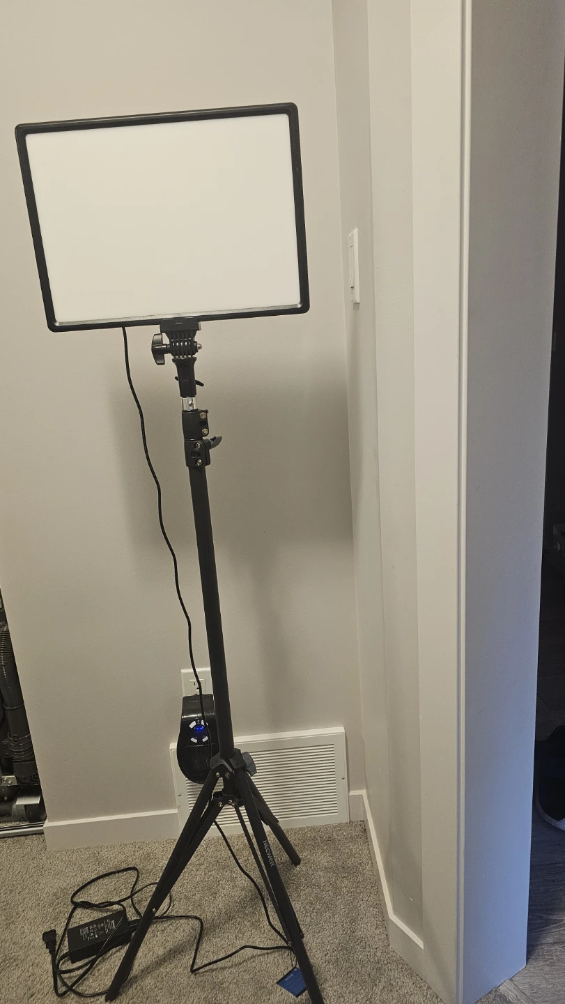 Neewer NL-288A RC LED Video Light - photo 2